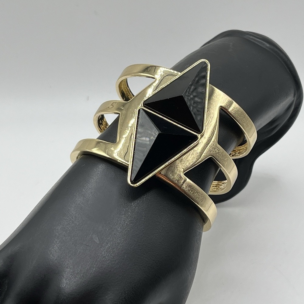 Chunky Gold Tone Clamper Statement Bracelet w/ Black Geometric Triangle ~6"